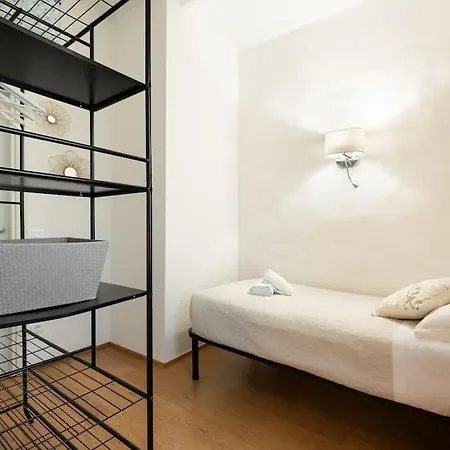Keys Of Italy - Alberobs 15 Tot - Cozy Nearby Train Station Appartement Florence