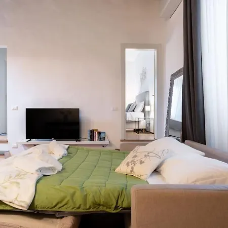 Keys Of Italy - Alberobs 15 Tot - Cozy Nearby Train Station フィレンツェ